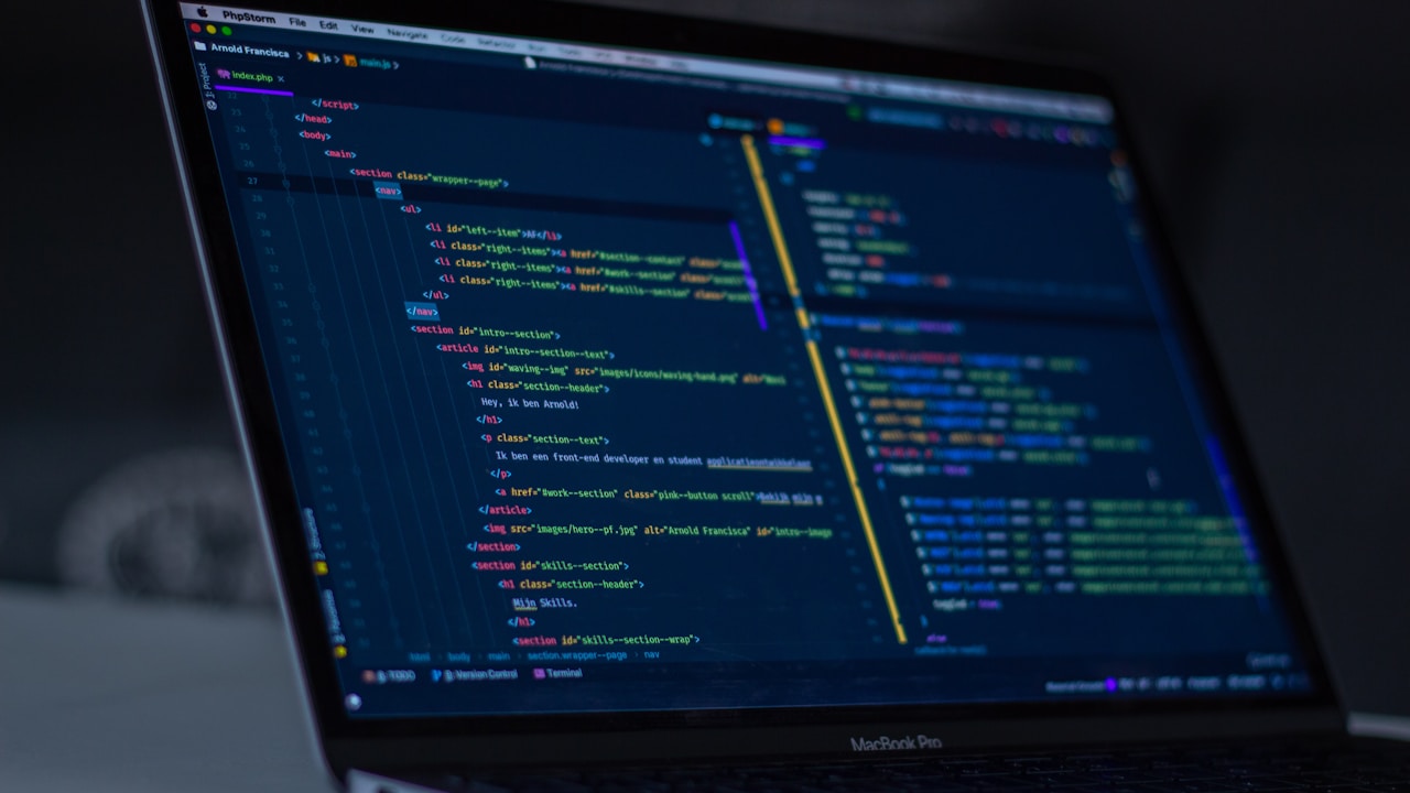 WordPress of Laravel: welke keuze past bij jouw bedrijf?